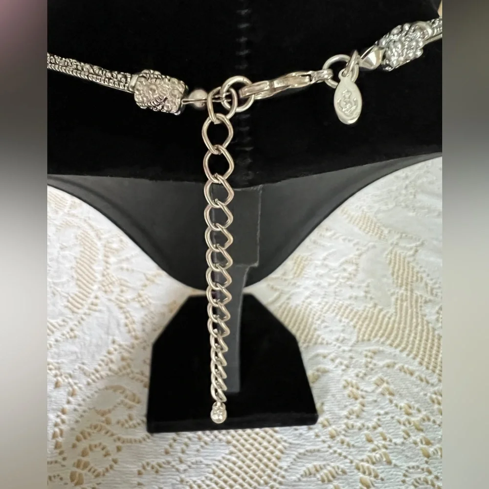 Premier Designs Plate Collar Necklace - Picture 5 of 6